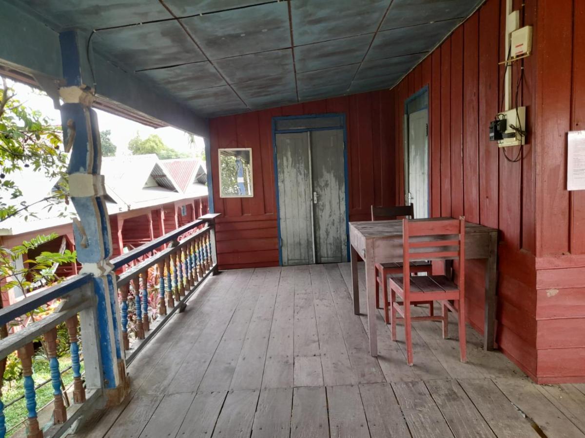 Ta'S Dorm Dondet Albergue Ban Dondét Exterior foto